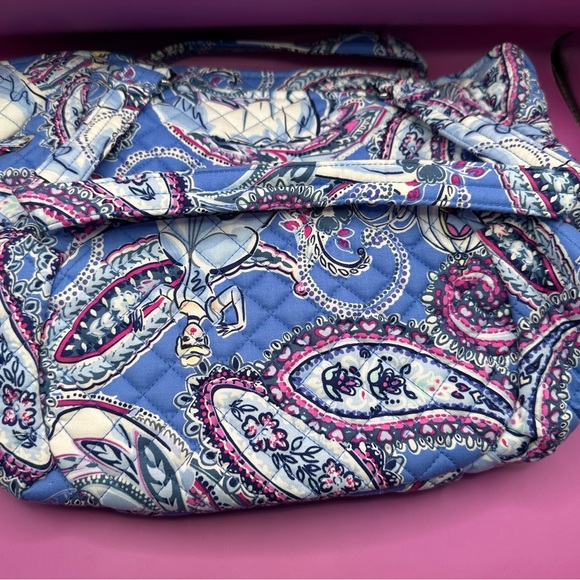 Vera Bradley Disney Cinderella Glenna Tote NWT Great Pattern Placement - Picture 7 of 14